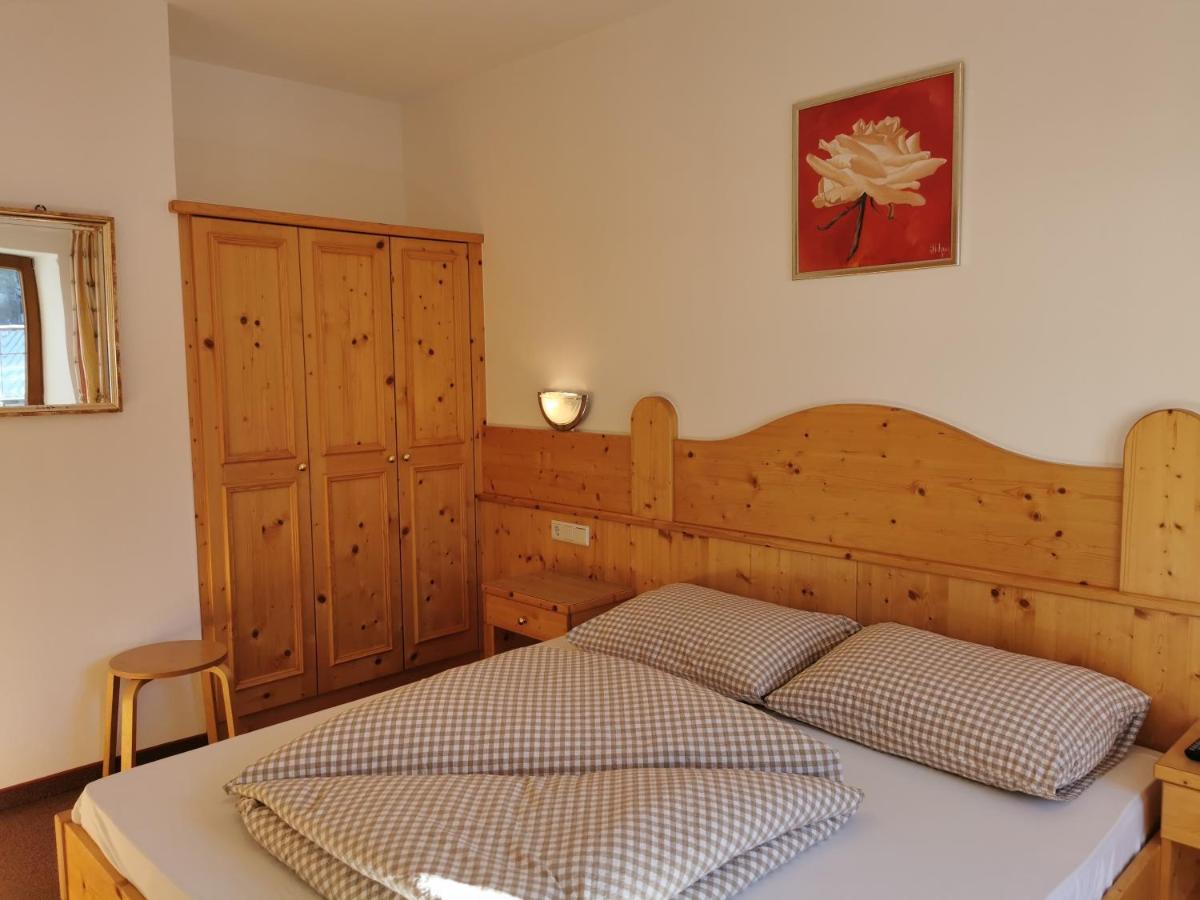 Hotel Garni Schoenblick Sölden Dış mekan fotoğraf