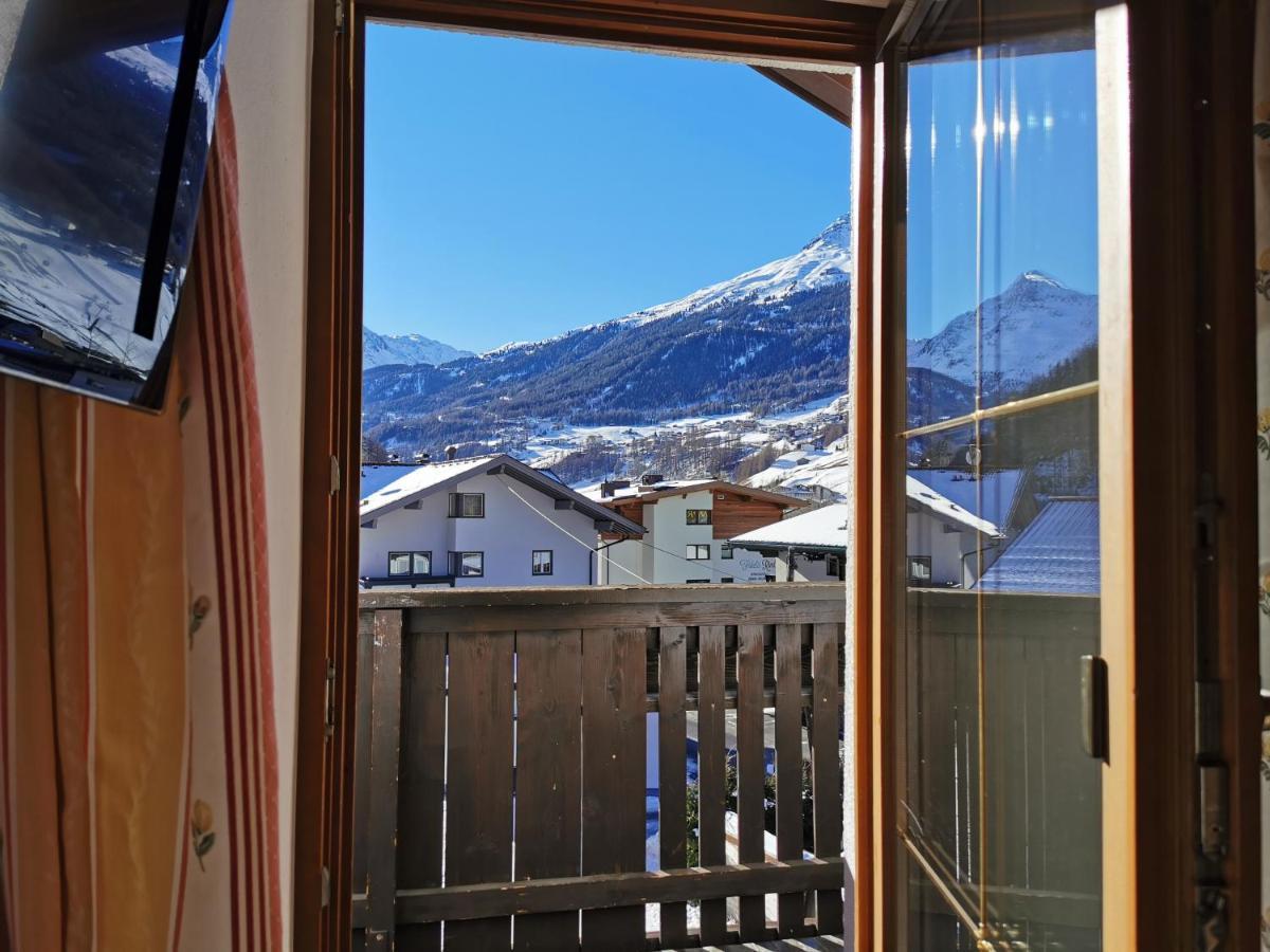 Hotel Garni Schoenblick Sölden Dış mekan fotoğraf