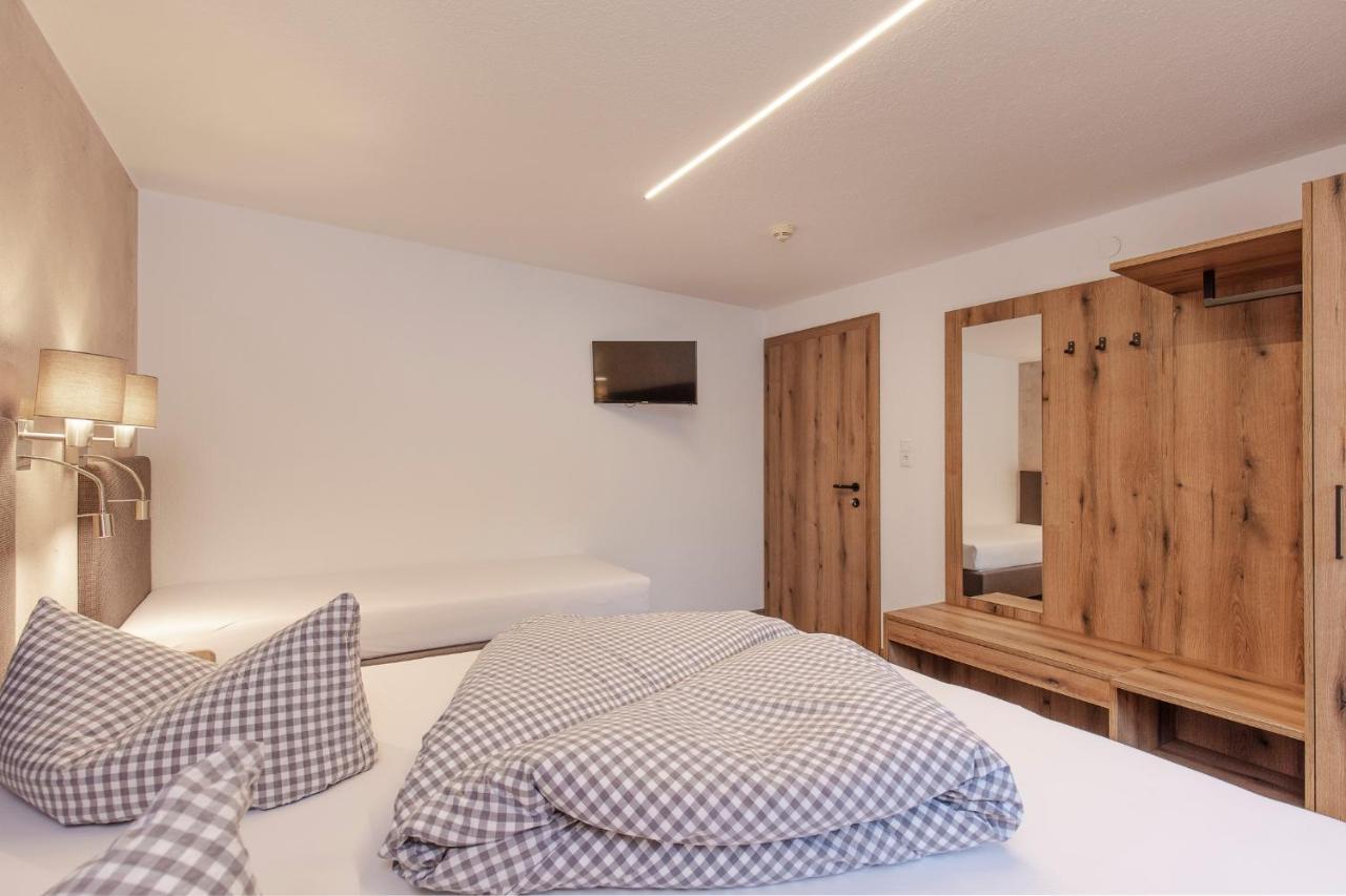 Hotel Garni Schoenblick Sölden Dış mekan fotoğraf